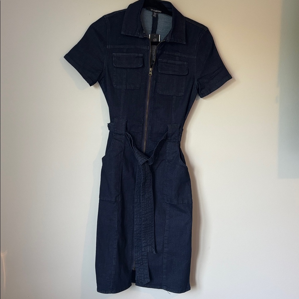 Le Chateau Dark Denim Short Sleeve Dress - Picture 12 of 12